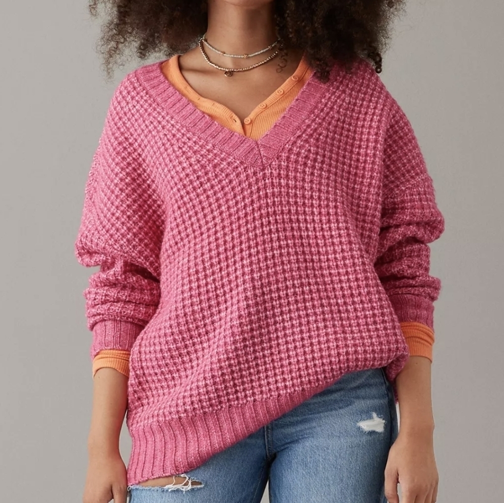 American Eagle Chunky Knit pink Cozy Waffle V-Neck Sweater oversized XS